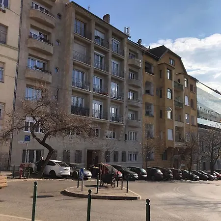 Lägenhet Panoramic Hideaway In Buda Budapest